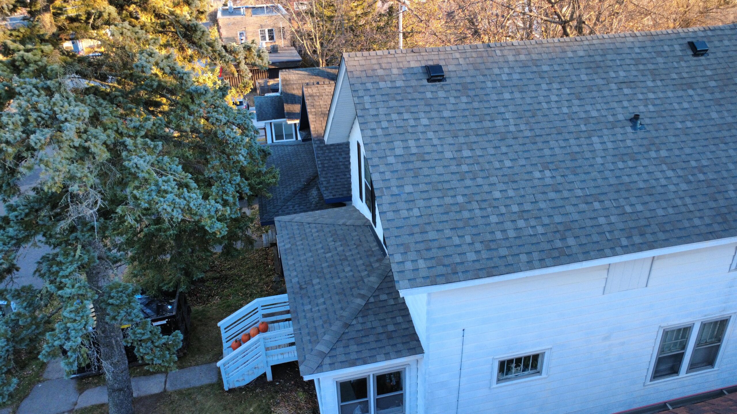 Home 5d4fde2d 3014 49cb 8e8e d18d599b2132